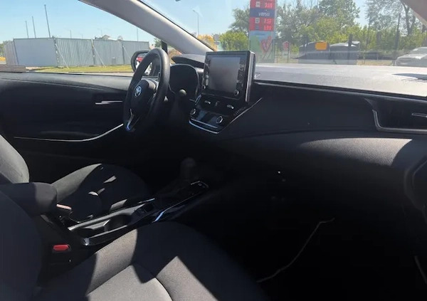 Toyota Corolla cena 74900 przebieg: 72000, rok produkcji 2021 z Janów Lubelski małe 211